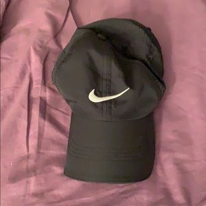 Black Womens Nike Golf Cap/Hat